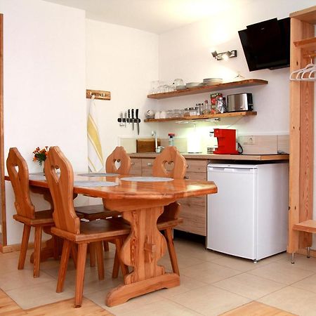 Emilie'S Apartments Liepāja Екстериор снимка